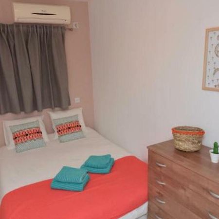Villa With Heated Pool And Jacuzzi Sea View 300M Front Of The Beach Eilat Esterno foto