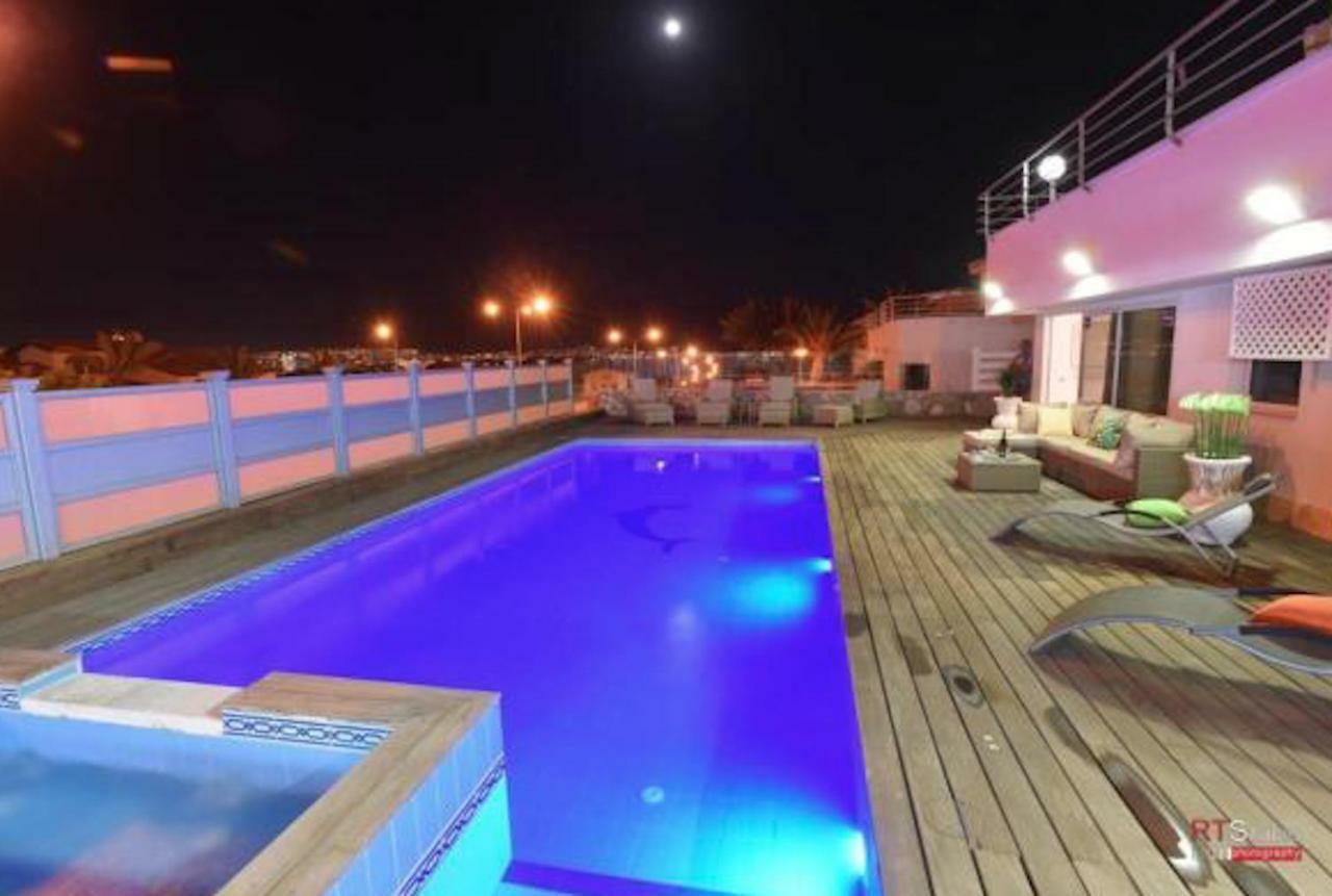 Villa With Heated Pool And Jacuzzi Sea View 300M Front Of The Beach Eilat Esterno foto